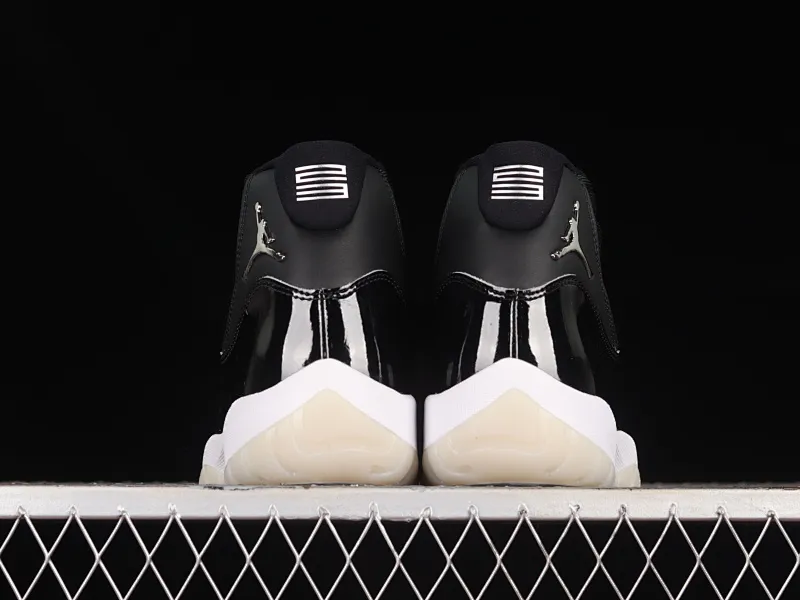 All categories Air Jordan Jordan series basketball shoes Air Jordan 11 LJR version Air Jordan 11 "25th Anniversary" AJ11 Joe 11 Devil II Genuine standard real carbon CT8012-011